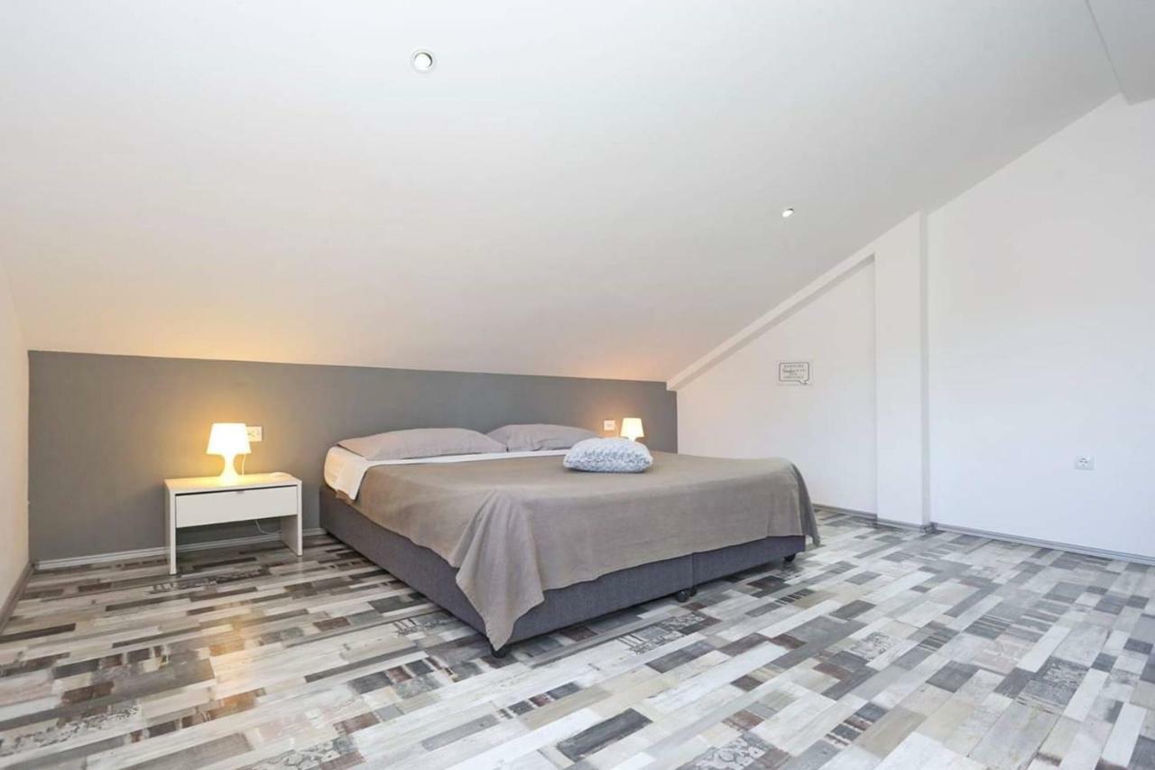 Apartmani Natali Zadar Exterior photo